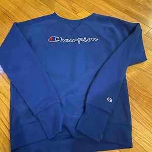 Woman’s champion size small sweatshirt